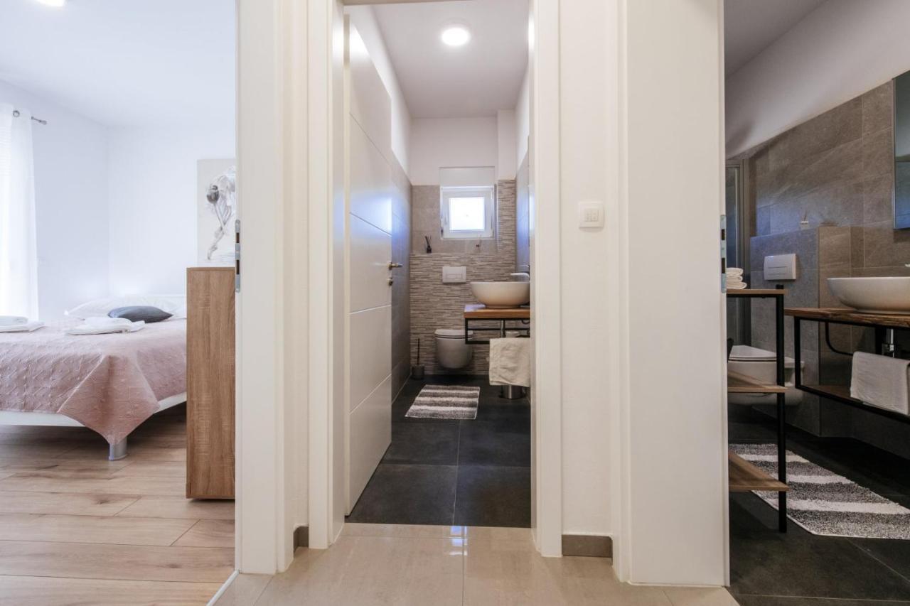 Crowonder Sun Dance Apartments With Heated Swimming Pool Seaview And Garden Свети-Филип-и-Яков Экстерьер фото