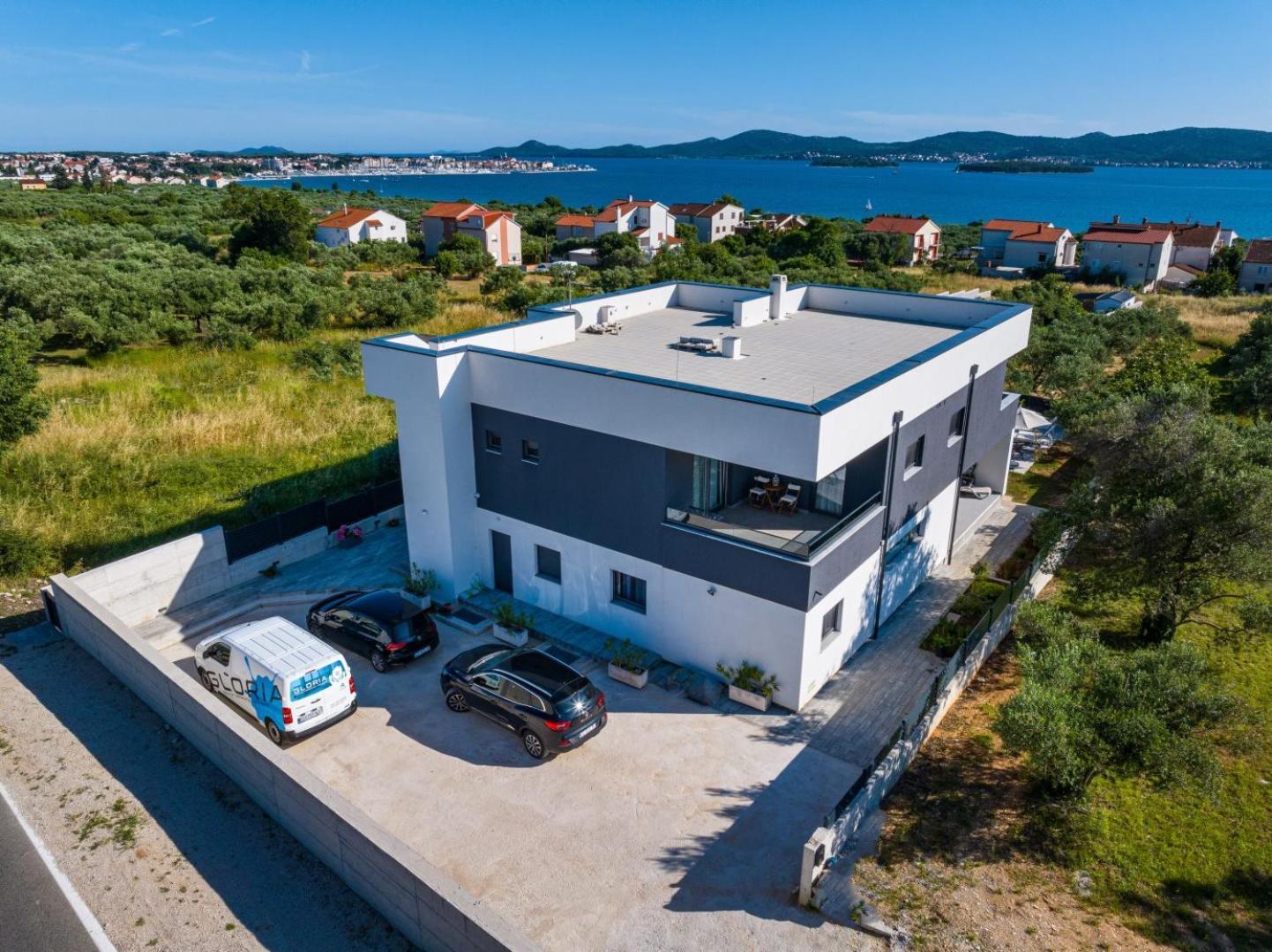 Crowonder Sun Dance Apartments With Heated Swimming Pool Seaview And Garden Свети-Филип-и-Яков Экстерьер фото